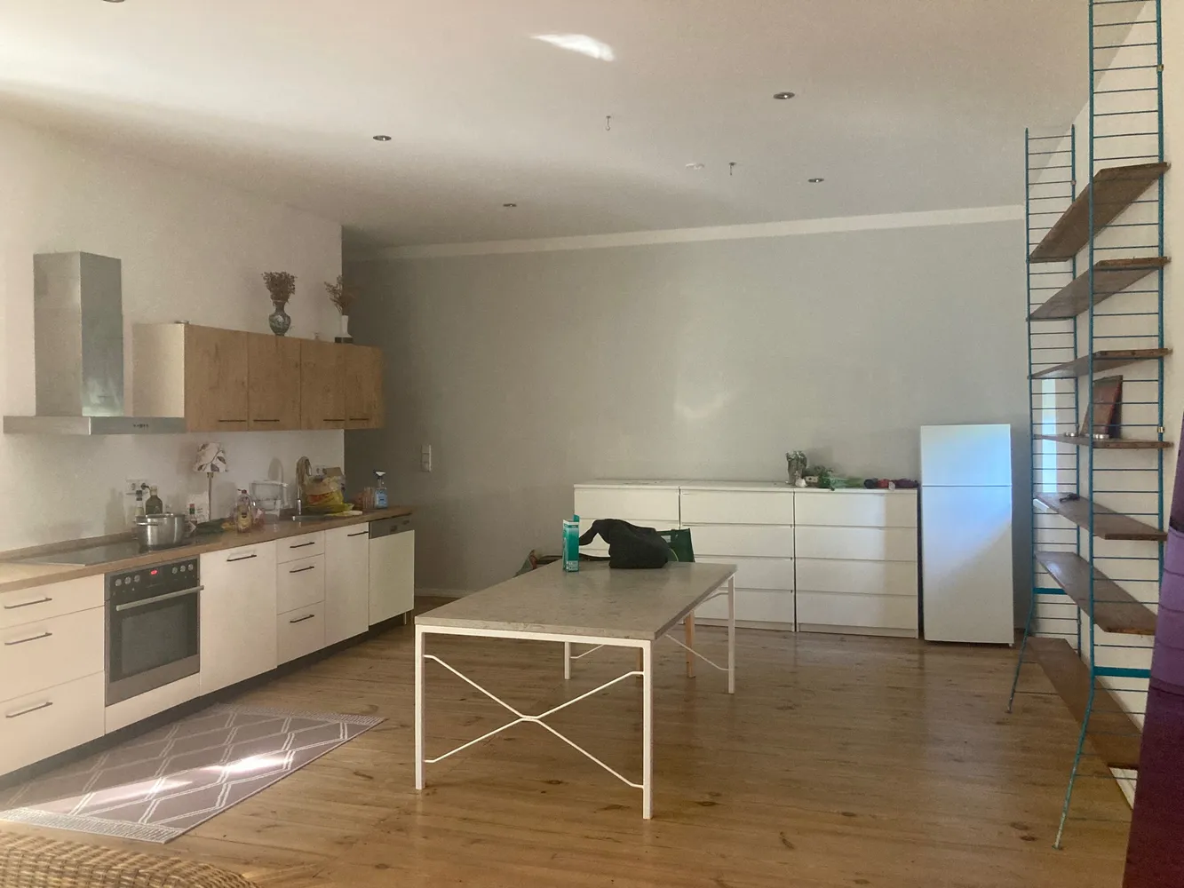 2 Zimmer Wohnung mit 77 m² in Berlin – Bild 4