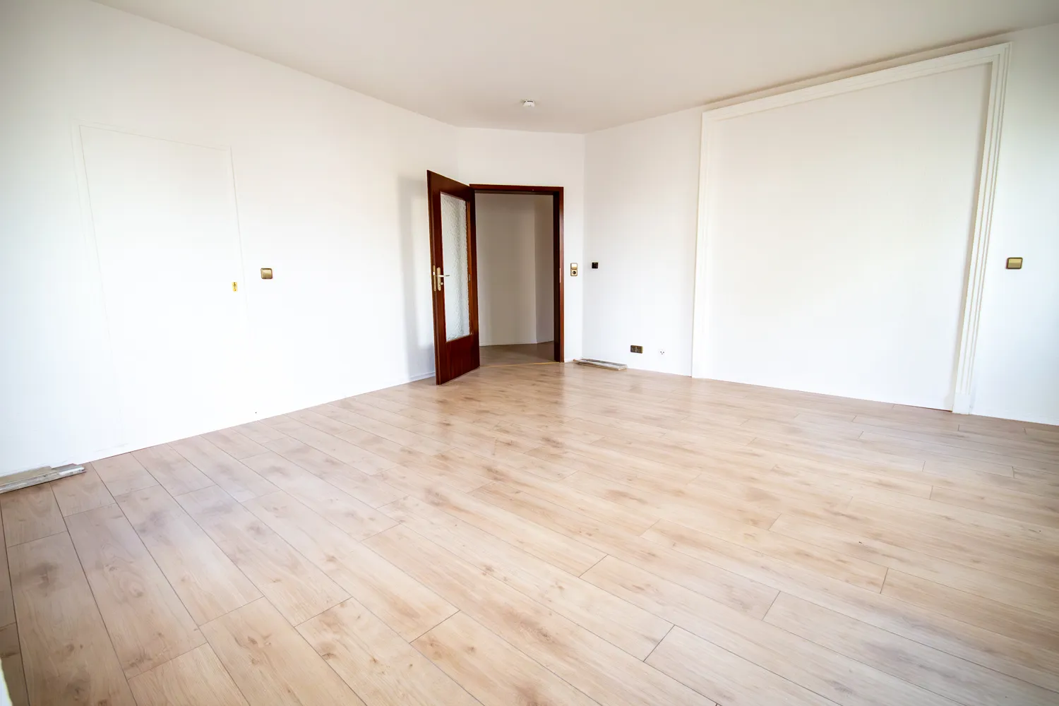 4 Zimmer Wohnung mit 90 m² in Frankfurt am Main – Bild 2