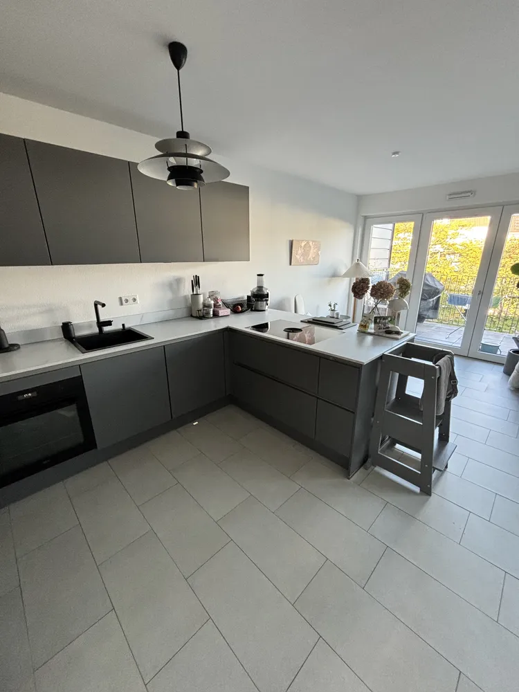 3 Zimmer Wohnung mit 110 m² in Düsseldorf – Bild 3