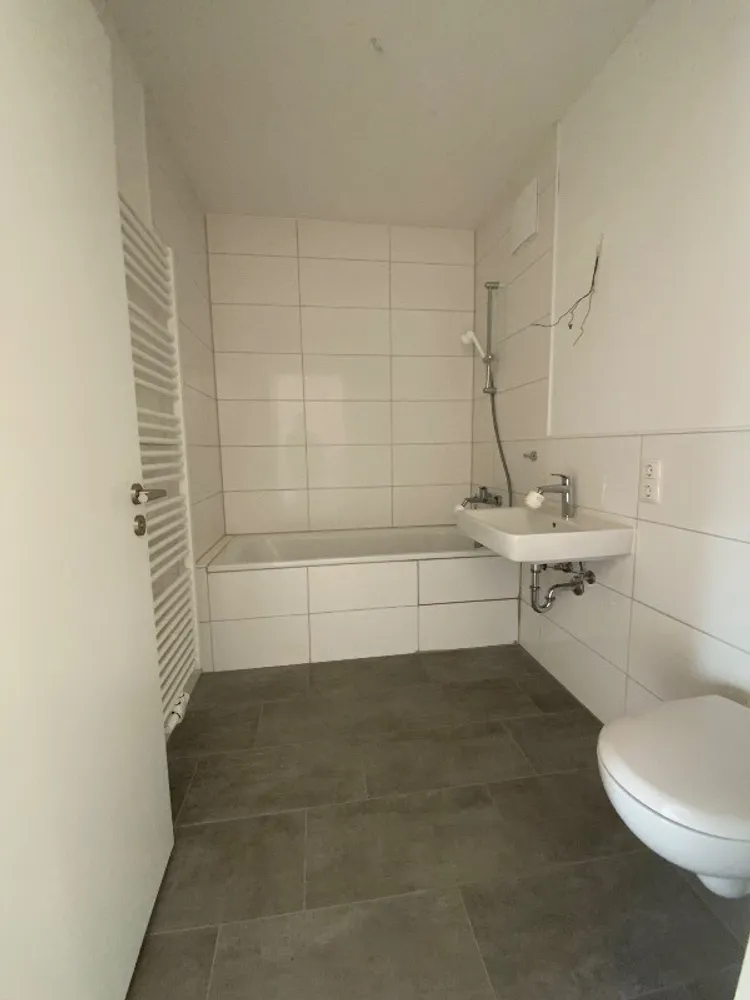 3 Zimmer Wohnung mit 107 m² in Frankfurt am Main – Bild 9