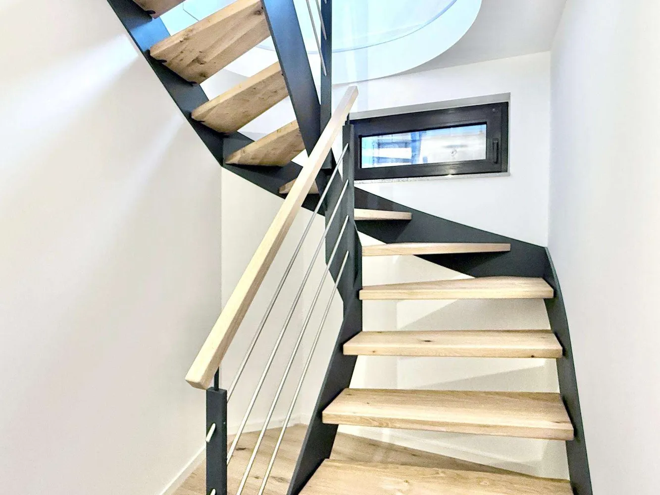 4 Zimmer Wohnung mit 168 m² in Düsseldorf – Bild 12