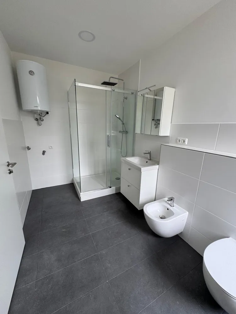 2 Zimmer Wohnung mit 63 m² in Frankfurt am Main – Bild 6