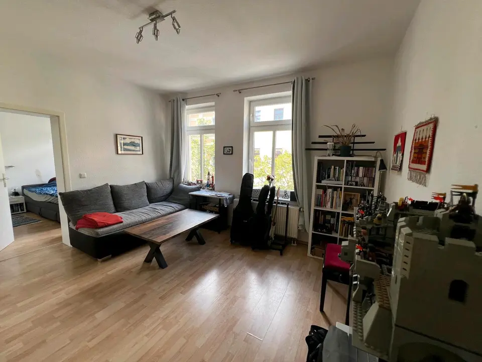 2 Zimmer Wohnung mit 44 m² in Halle (Saale) – Bild 1