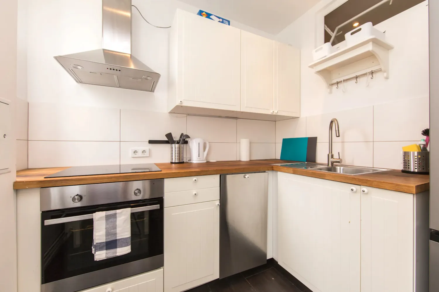 Shared room with 11 m² in Berlin – Photo 8