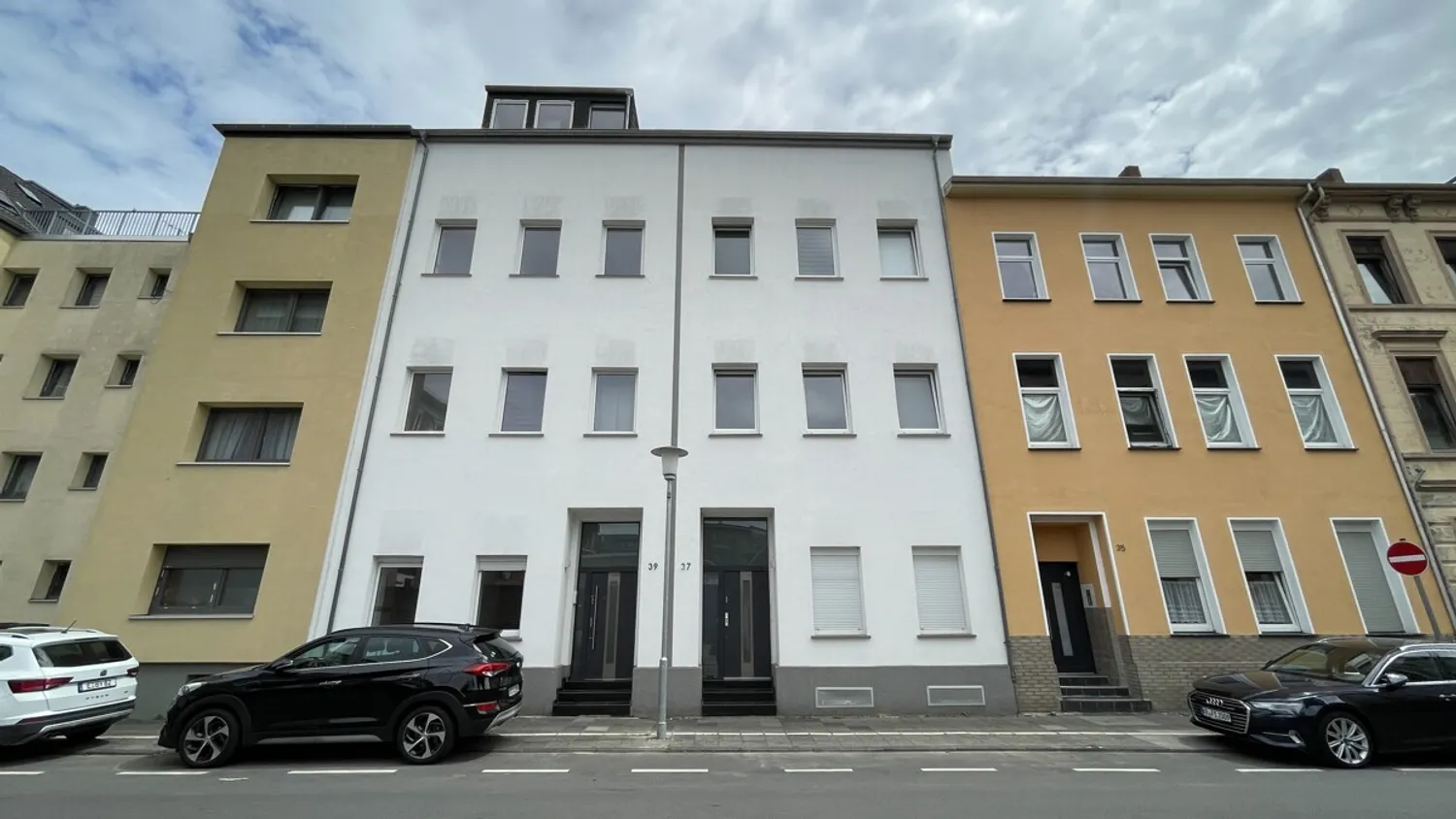 1 Zimmer Wohnung mit 23 m² in Krefeld – Bild 1