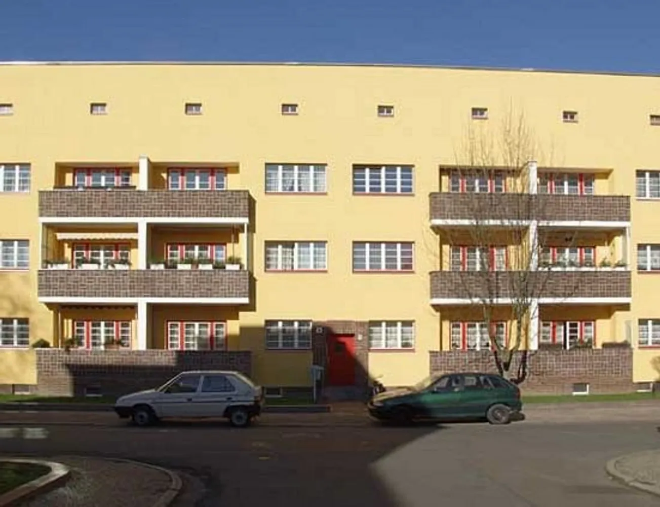 2 Zimmer Wohnung mit 56 m² in Magdeburg – Bild 2