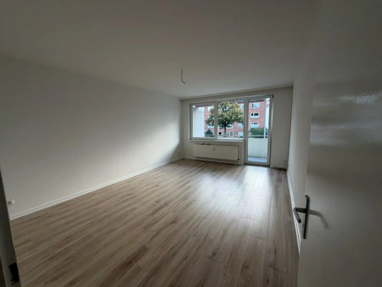 2 Zimmer Wohnung mit 53 m² in Lübeck – Bild 3