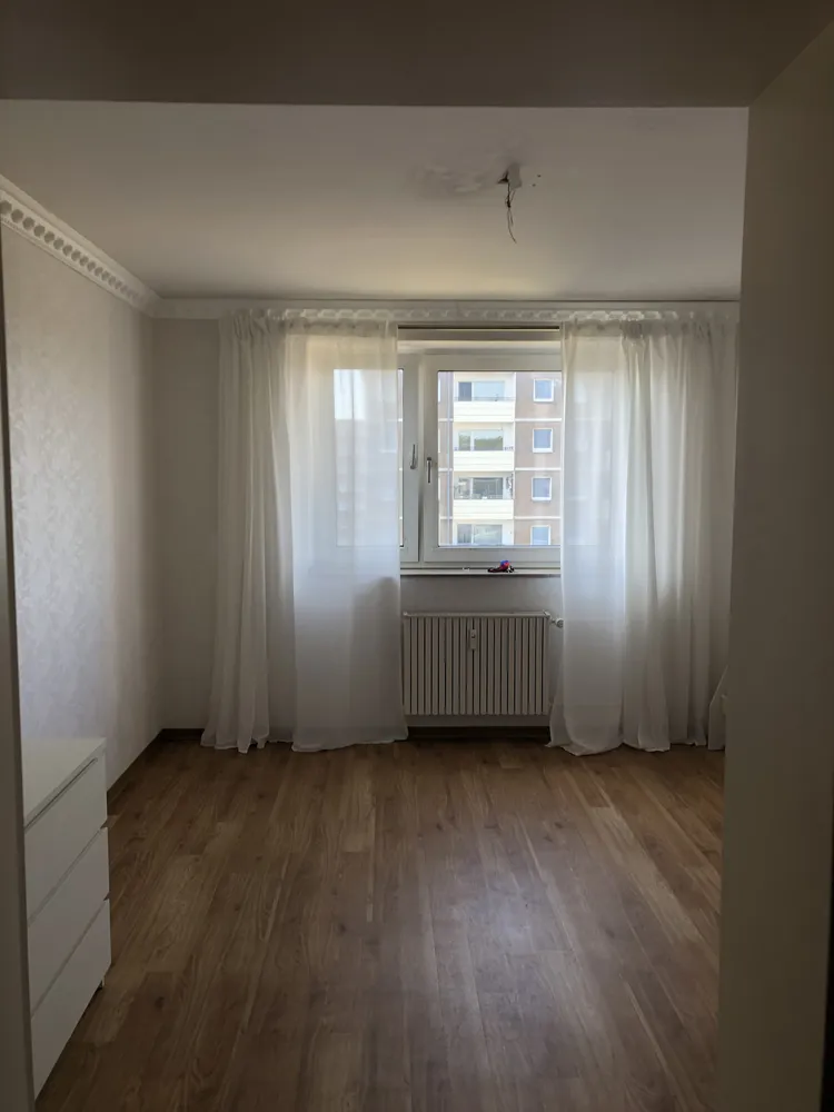 3 Zimmer Wohnung mit 80 m² in Duisburg – Bild 1