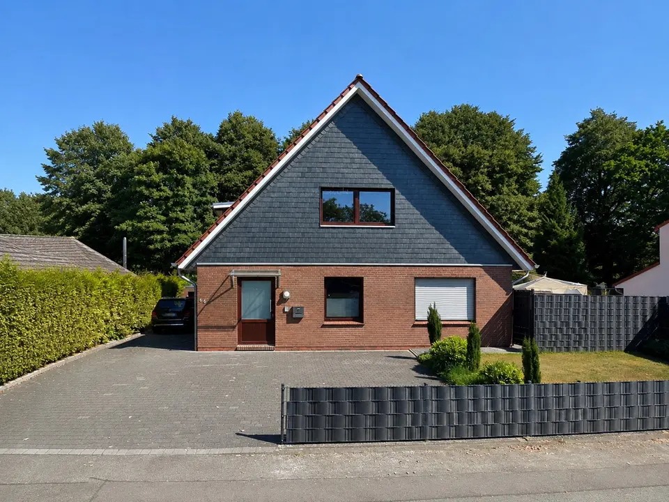 4 Zimmer Wohnung mit 101 m² in Oldenburg – Bild 1