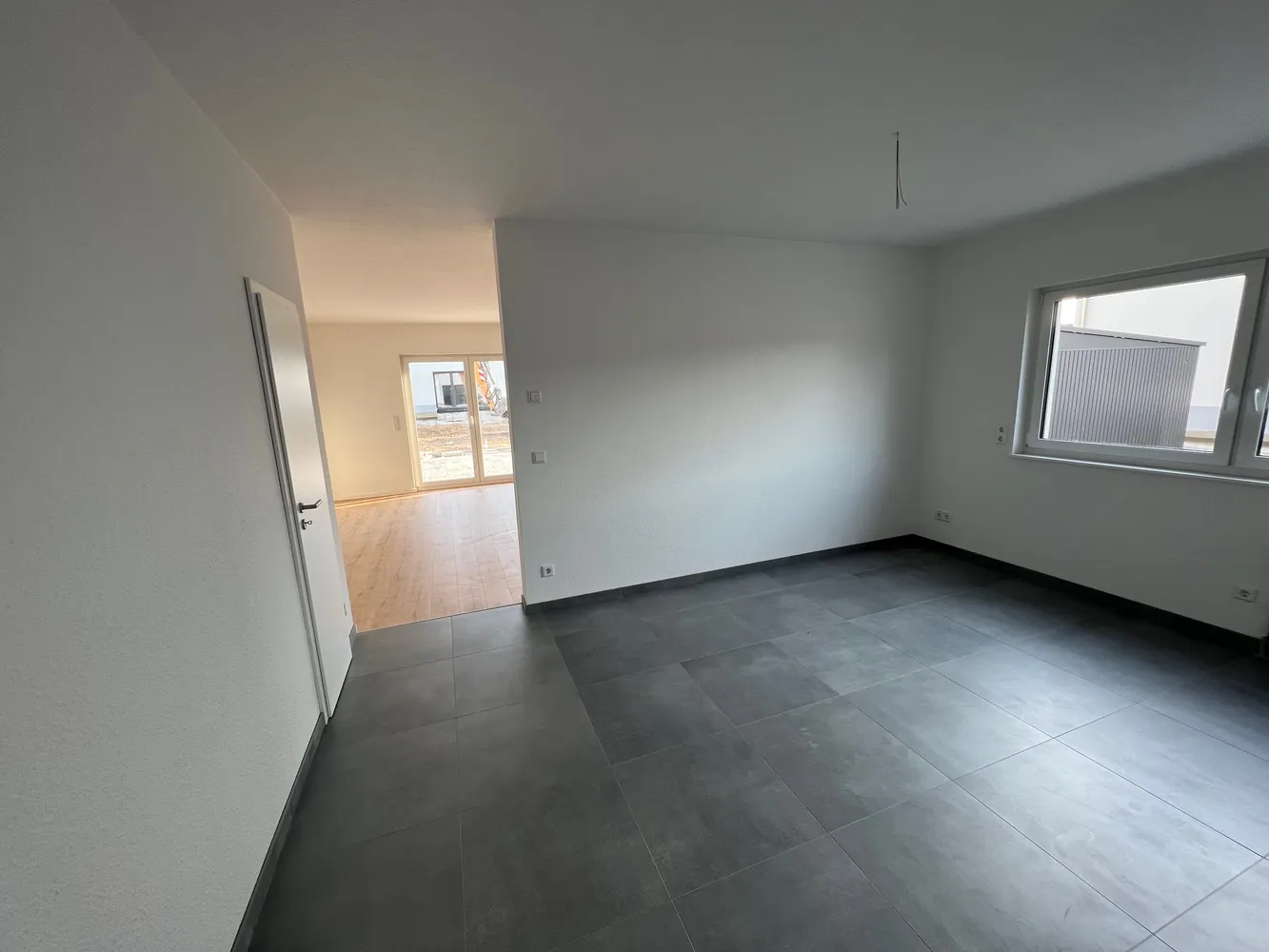 4 Zimmer Wohnung mit 136 m² in Pirna – Bild 2