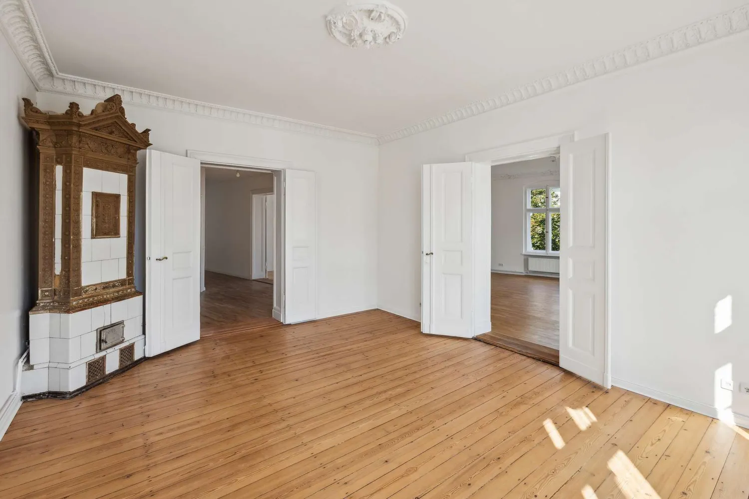4 Zimmer Wohnung mit 188 m² in Berlin – Bild 5