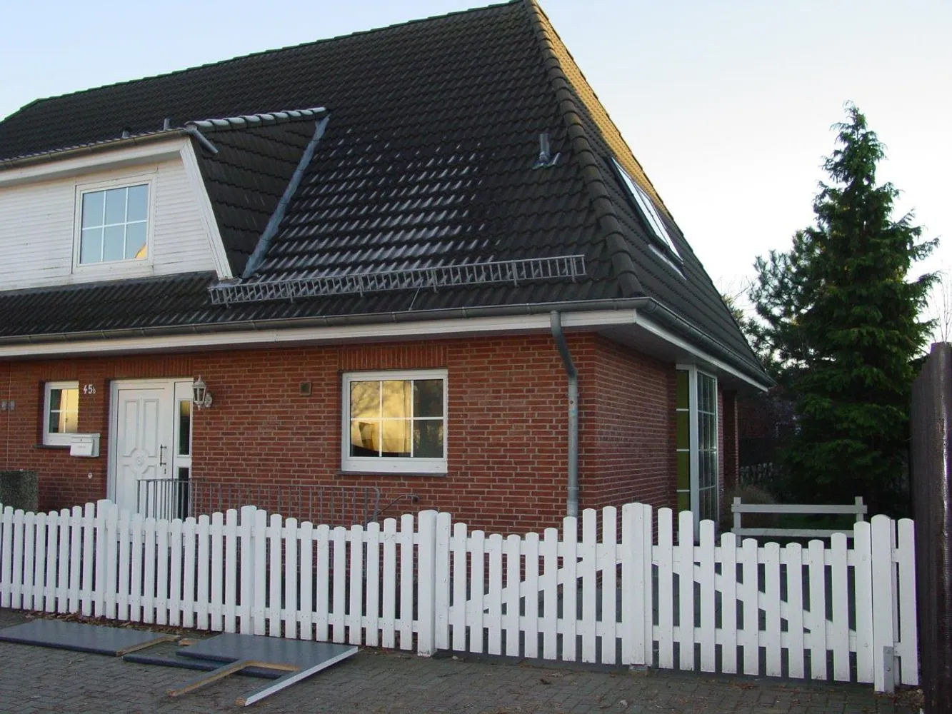 5 Zimmer Haus mit 155 m² in Hannover – Bild 1