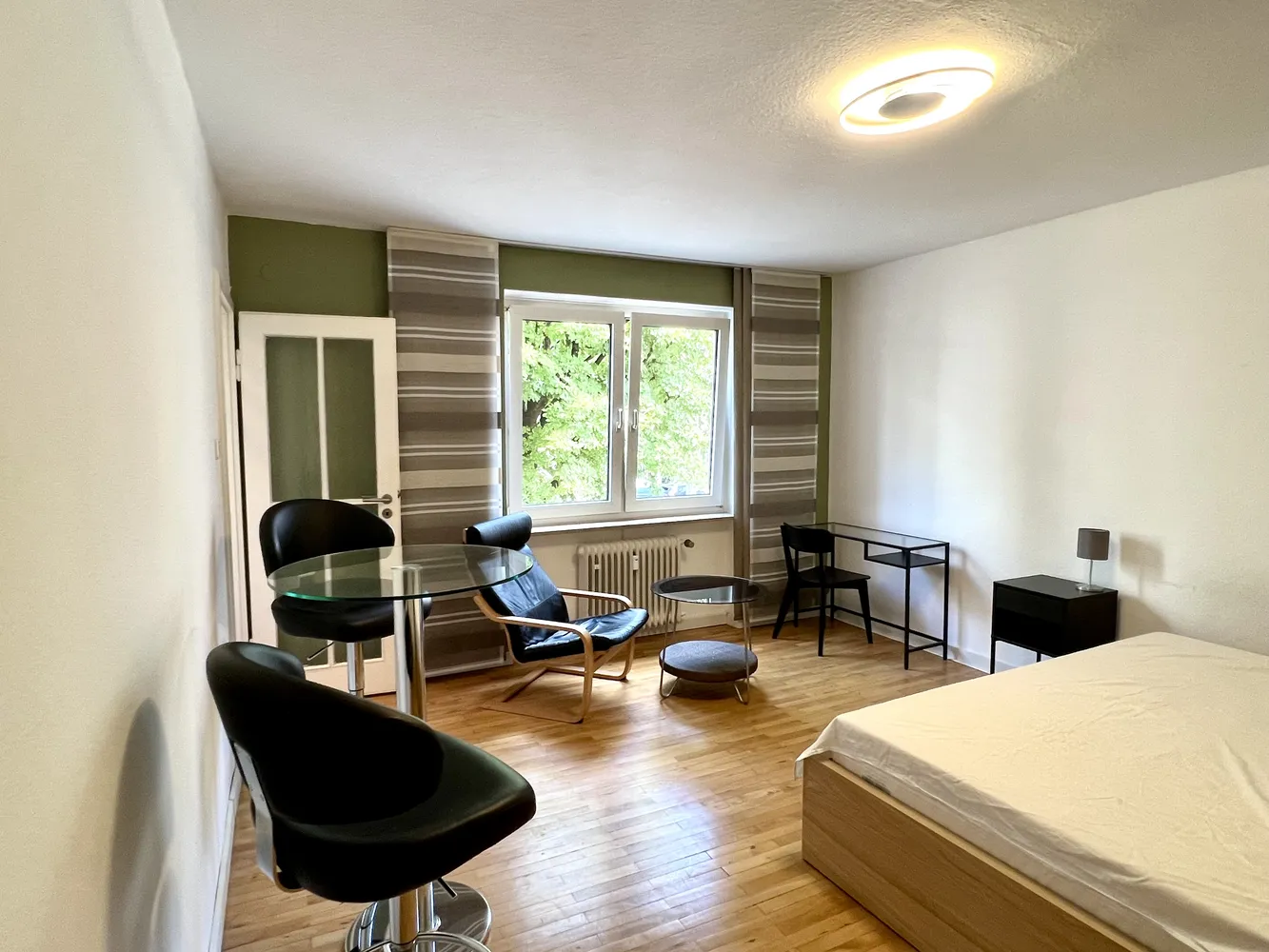 1 Zimmer Wohnung mit 30 m² in München – Bild 1