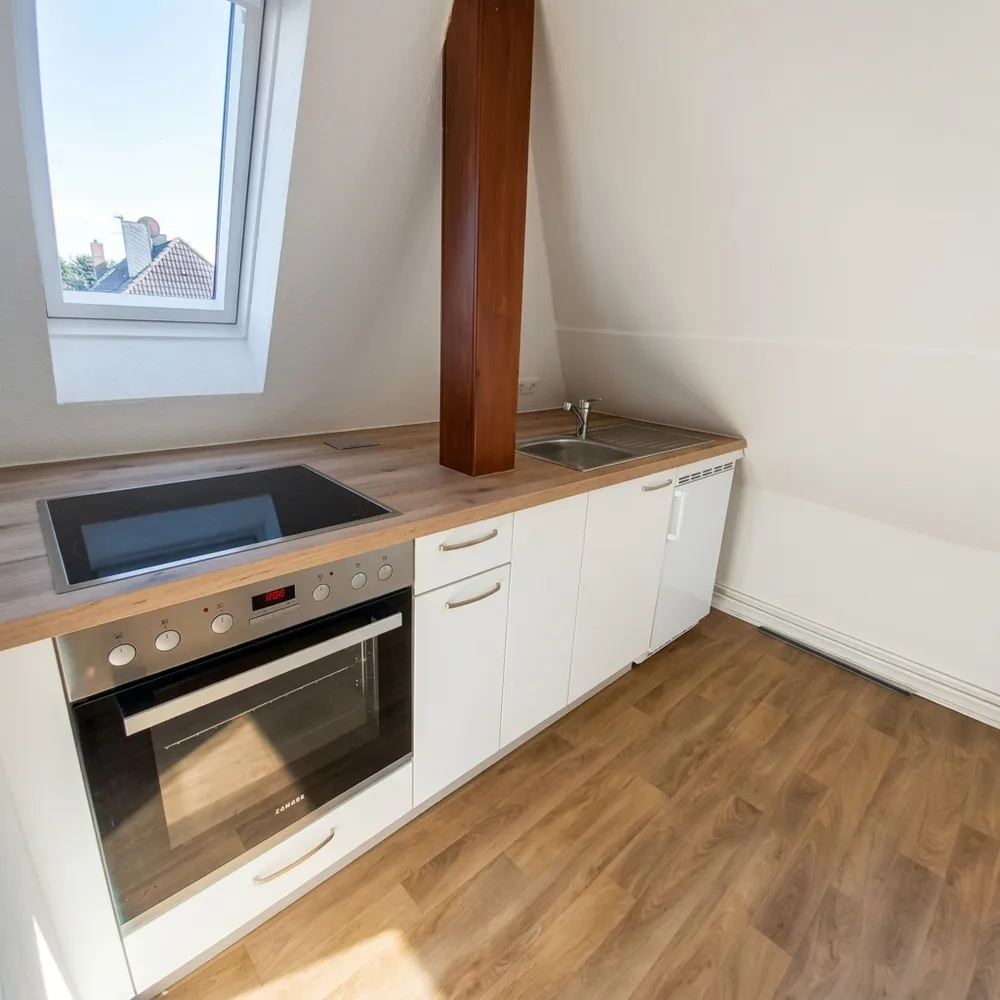 2 Zimmer Wohnung mit 42 m² in Lübeck – Bild 4