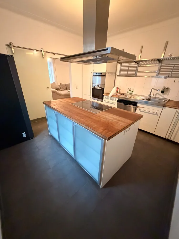 3 Zimmer Wohnung mit 98 m² in Stuttgart – Bild 1