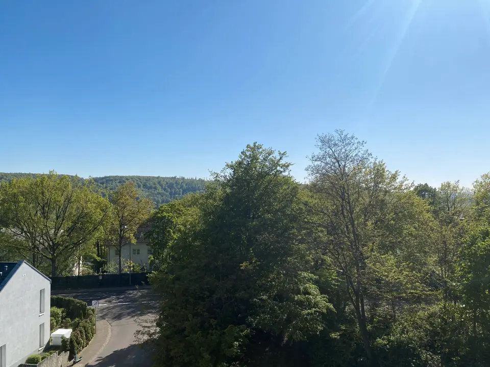 4 Zimmer Wohnung mit 112 m² in Saarbrücken – Bild 3