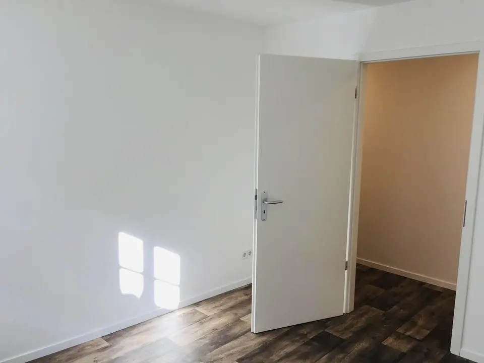 4 Zimmer Wohnung mit 100 m² in Schmalkalden – Bild 10