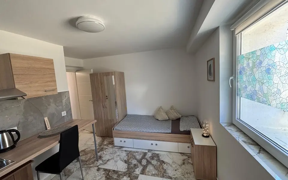 Shared room with 20 m² in Stuttgart – Photo 2