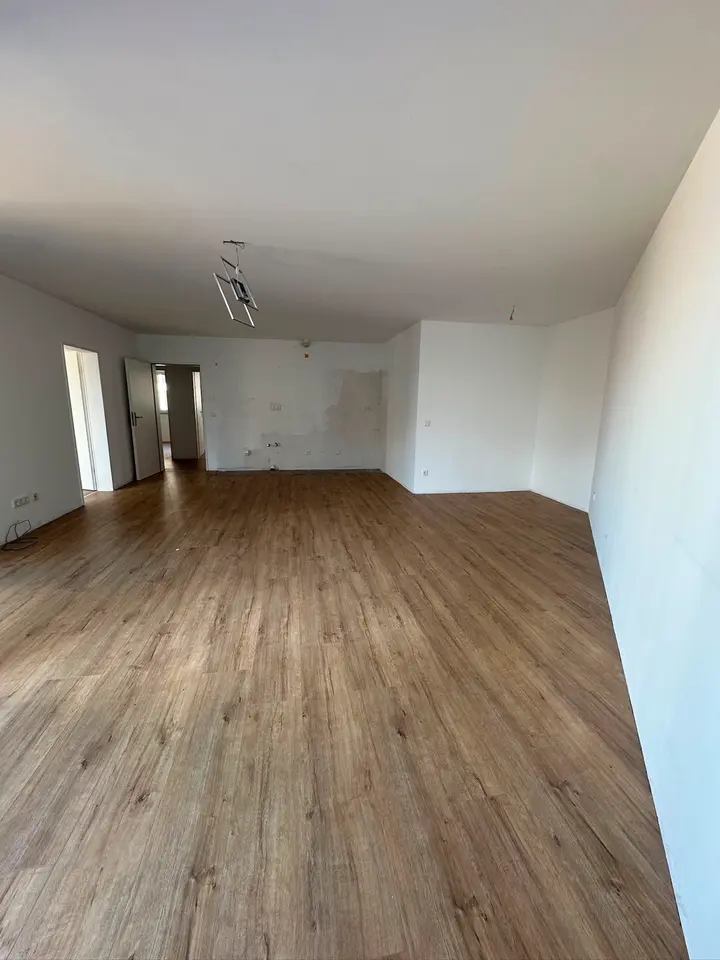 4 Zimmer Wohnung mit 93 m² in Duisburg – Bild 2