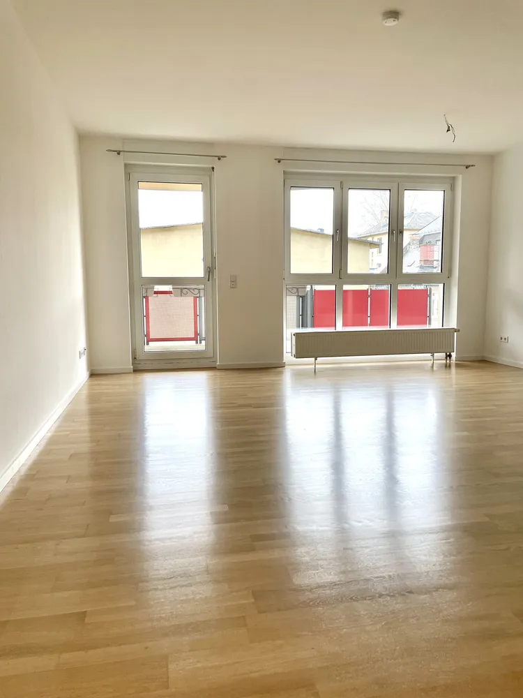2 room apartment with 63 m² in Frankfurt am Main – Photo 2
