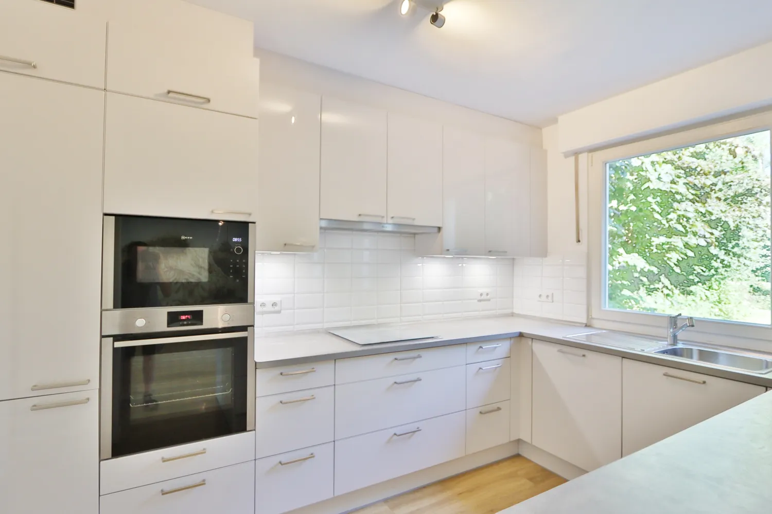6 Zimmer Wohnung mit 171 m² in Krefeld – Bild 9