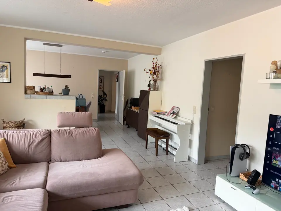 4 Zimmer Wohnung mit 113 m² in Leverkusen – Bild 3