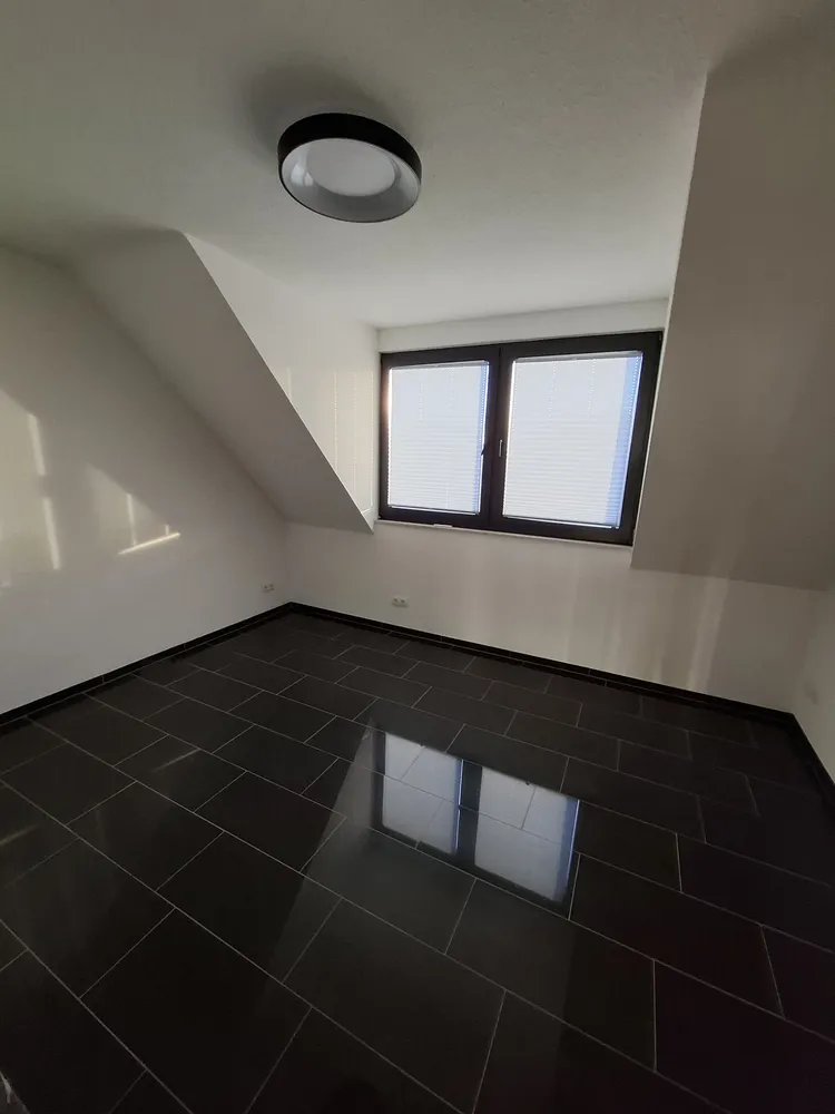 4 Zimmer Wohnung mit 99 m² in Duisburg – Bild 6