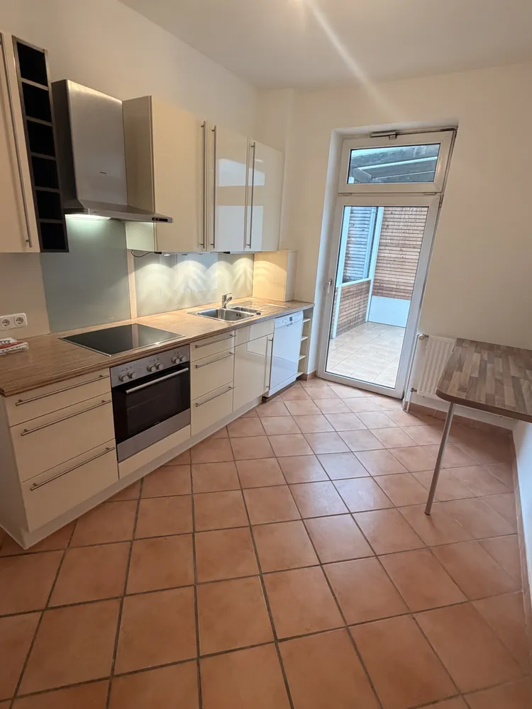 3 Zimmer Wohnung mit 99 m² in Kiel – Bild 2