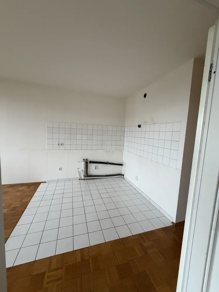 4 Zimmer Wohnung mit 110 m² in Köln – Bild 2