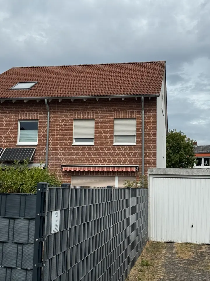 5 room house with 130 m² in Dormagen – Photo 2