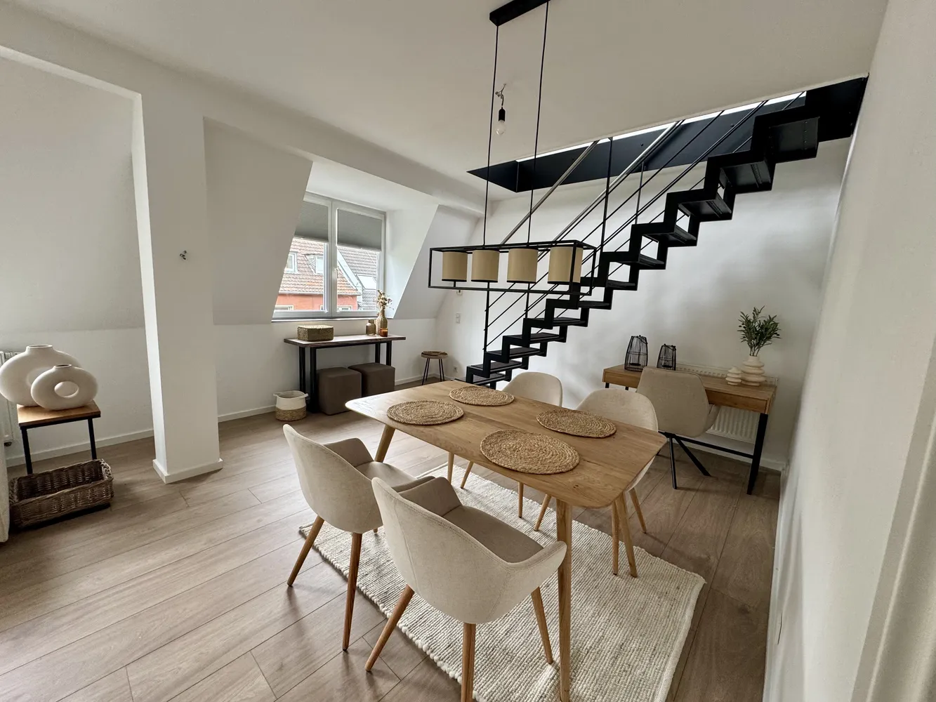 3 Zimmer Wohnung mit 100 m² in Köln – Bild 1