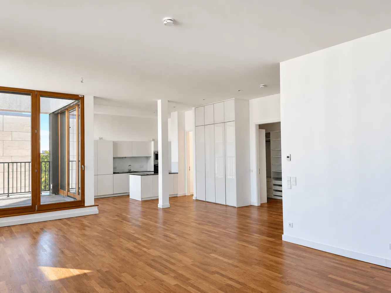 3 Zimmer Wohnung mit 139 m² in Berlin – Bild 1