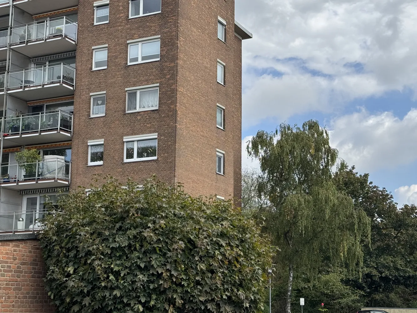 1 Zimmer Wohnung mit 34 m² in Krefeld – Bild 2