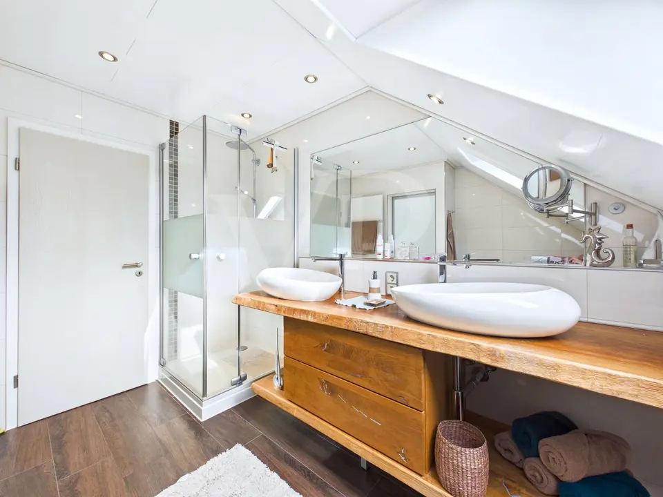 7 Zimmer Haus mit 223 m² in Leer – Bild 8