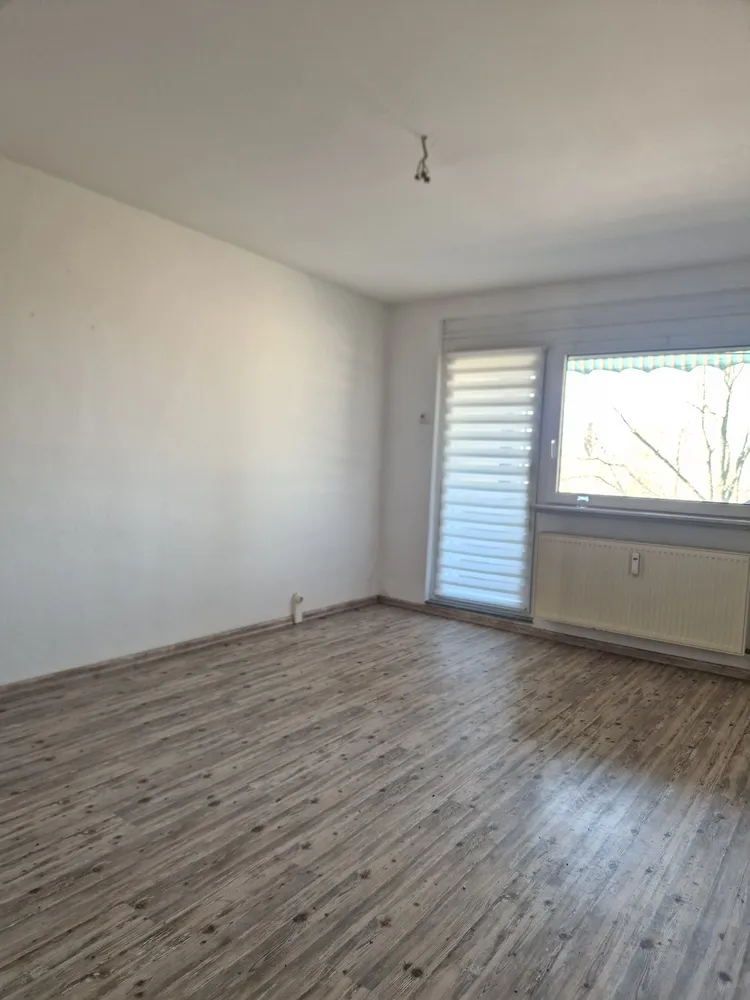 3 Zimmer Wohnung mit 82 m² in Altenburg – Bild 3