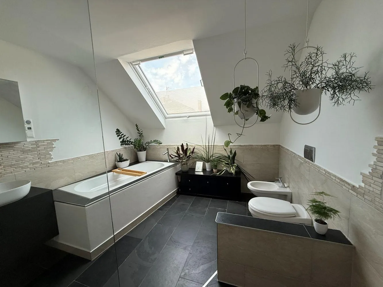 4 Zimmer Wohnung mit 95 m² in Frankfurt am Main – Bild 6