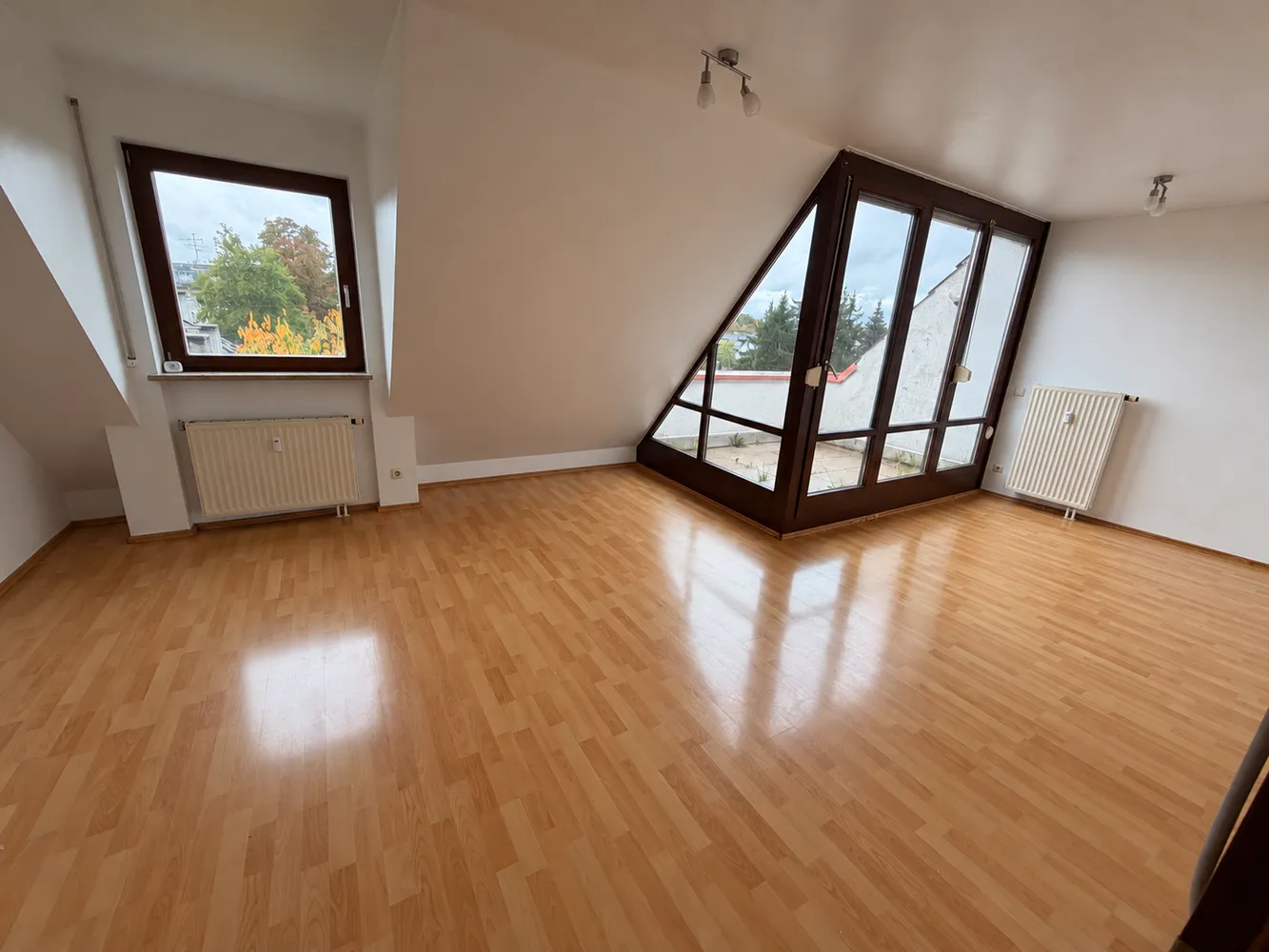 3 Zimmer Wohnung mit 81 m² in Augsburg – Bild 1