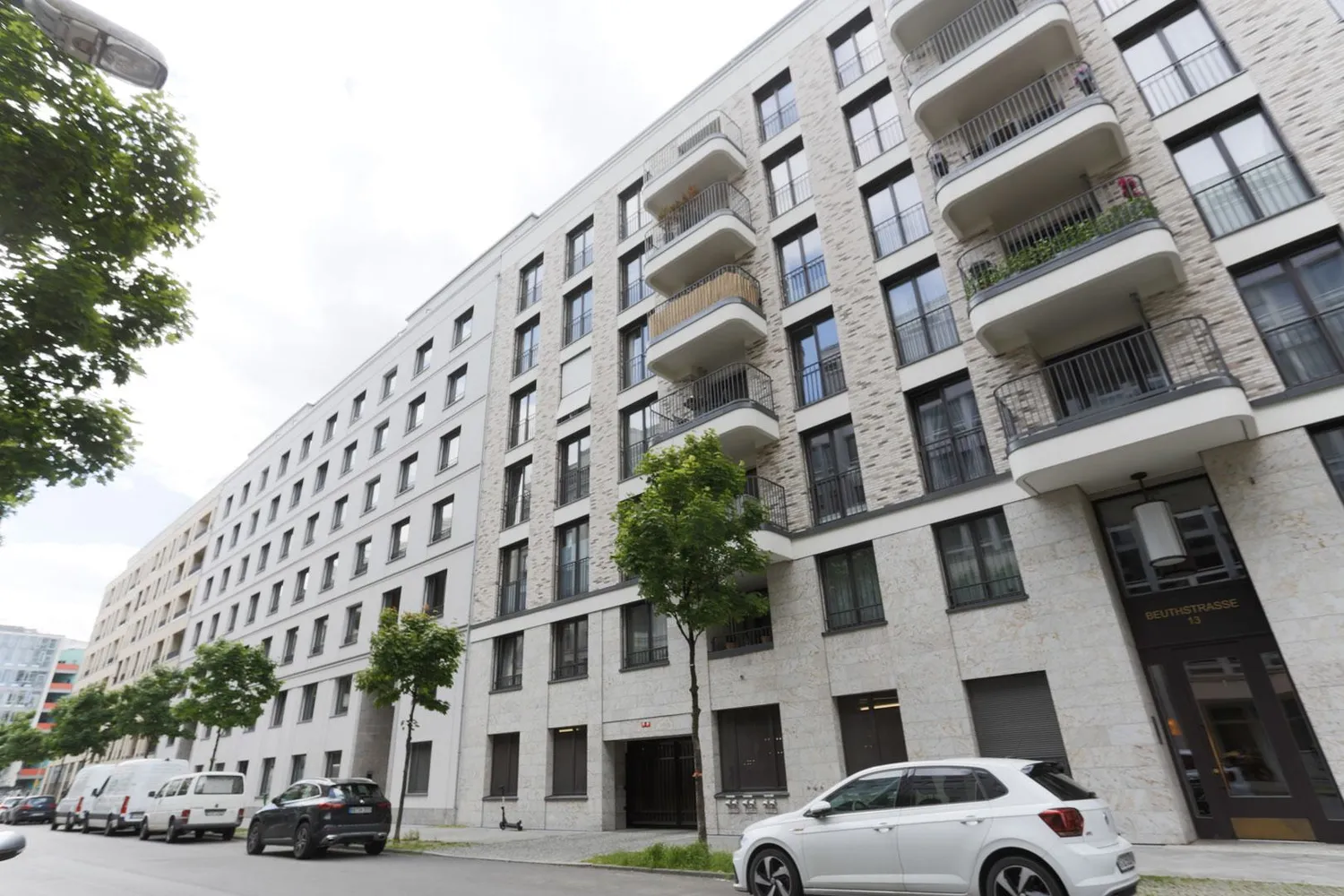 2 room apartment with 58 m² in Berlin – Photo 3