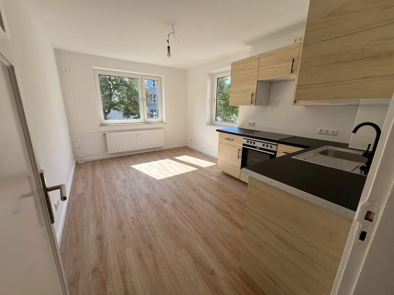 2 Zimmer Wohnung mit 58 m² in Hamburg – Bild 2