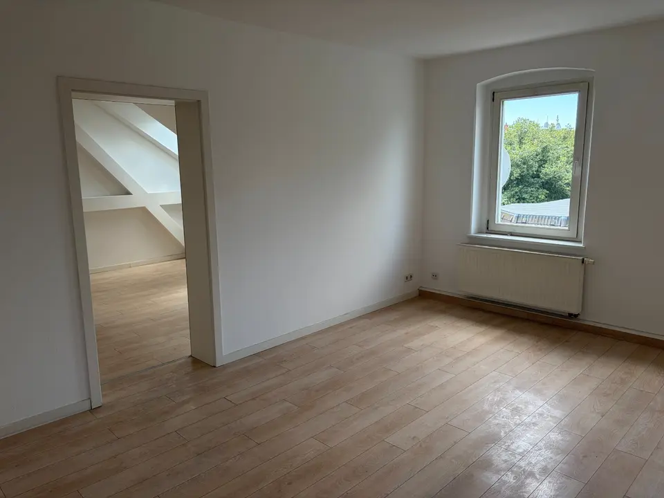 5 Zimmer Wohnung mit 109 m² in Zittau – Bild 2