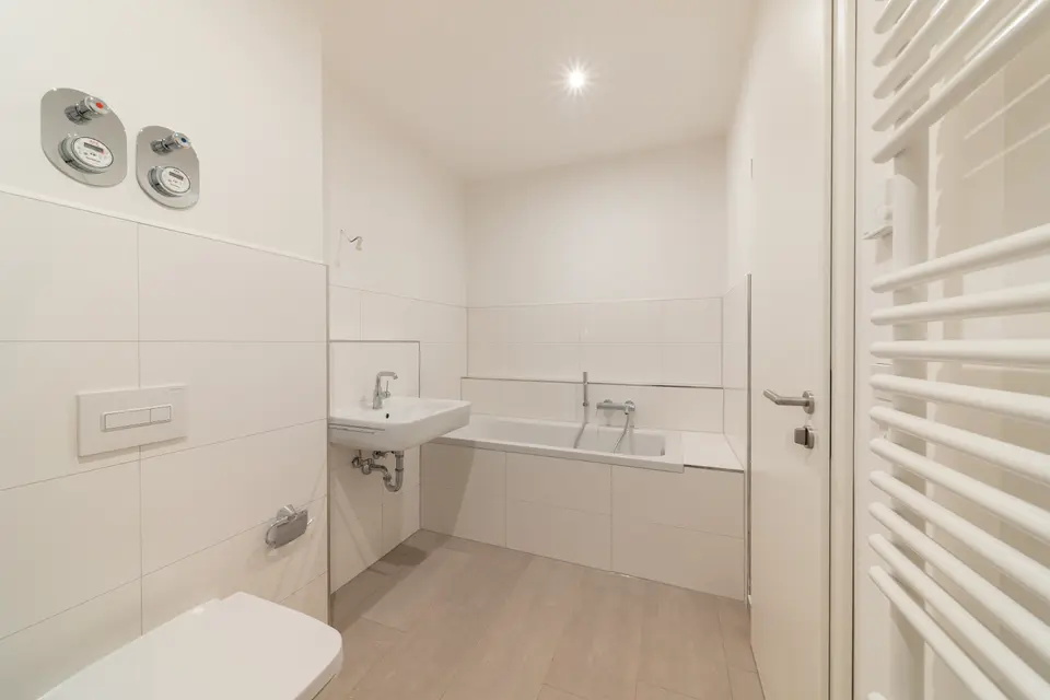 3 Zimmer Wohnung mit 100 m² in Halle (Saale) – Bild 8