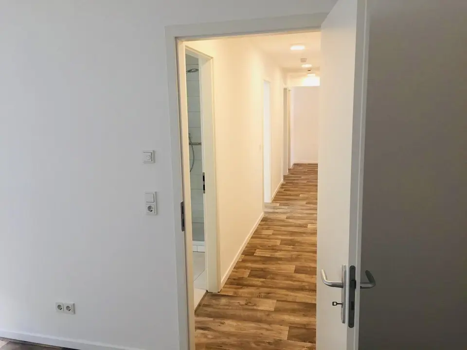 4 Zimmer Wohnung mit 100 m² in Schmalkalden – Bild 4