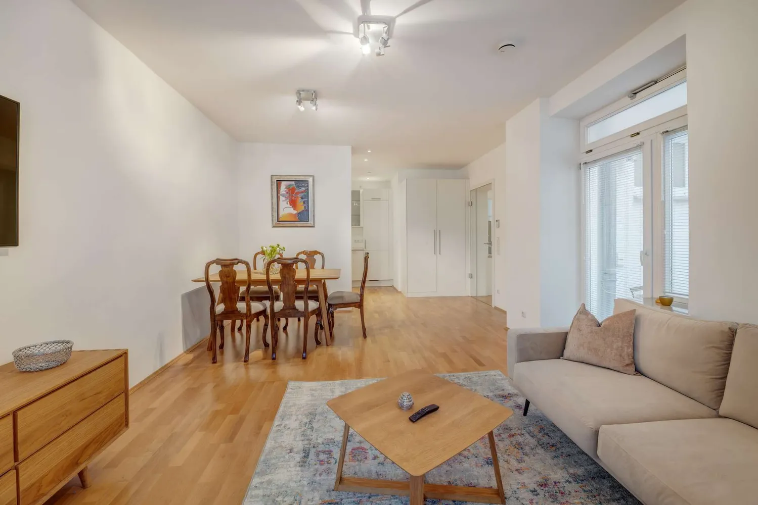 3 Zimmer Wohnung mit 75 m² in München – Bild 9