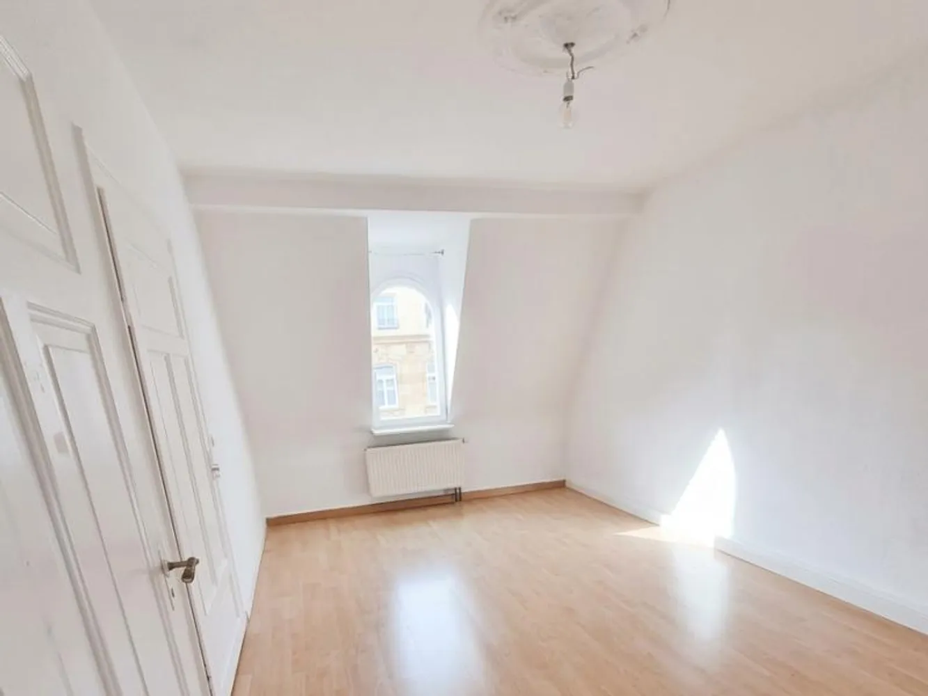 4 Zimmer Wohnung mit 108 m² in Nürnberg – Bild 4