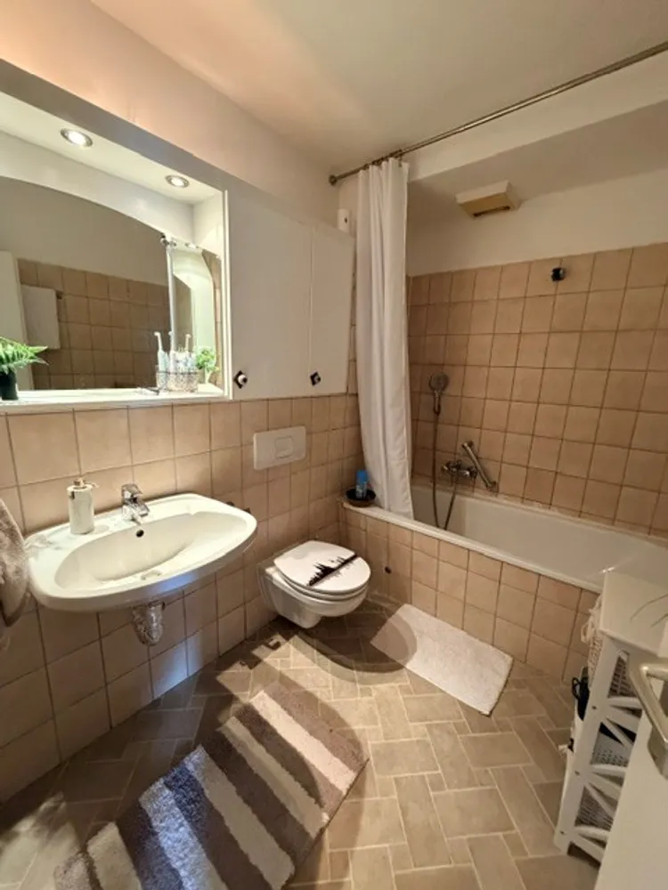 2 Zimmer Wohnung mit 60 m² in Düsseldorf – Bild 5