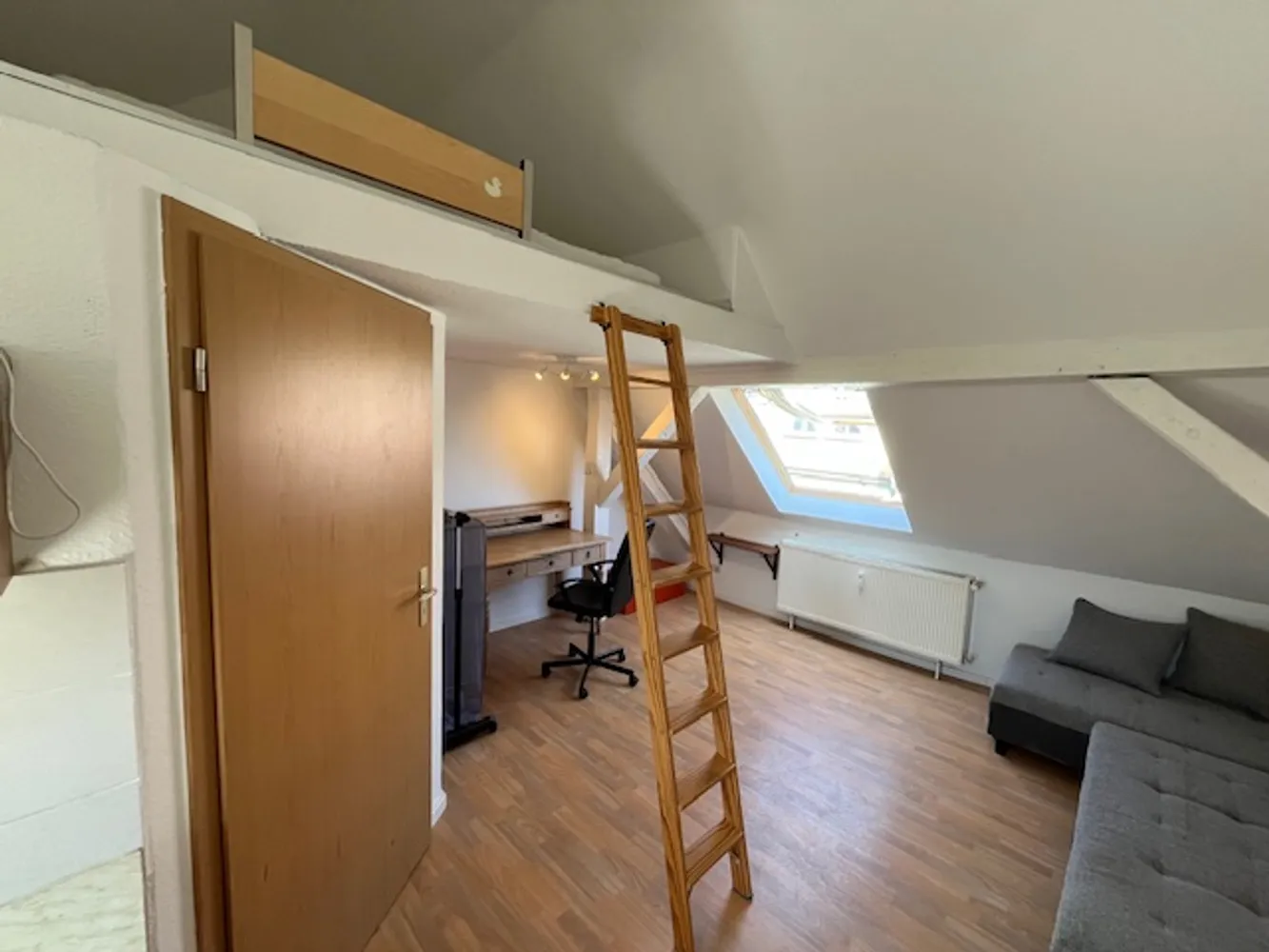 1 Zimmer Wohnung mit 28 m² in Halle (Saale) – Bild 3