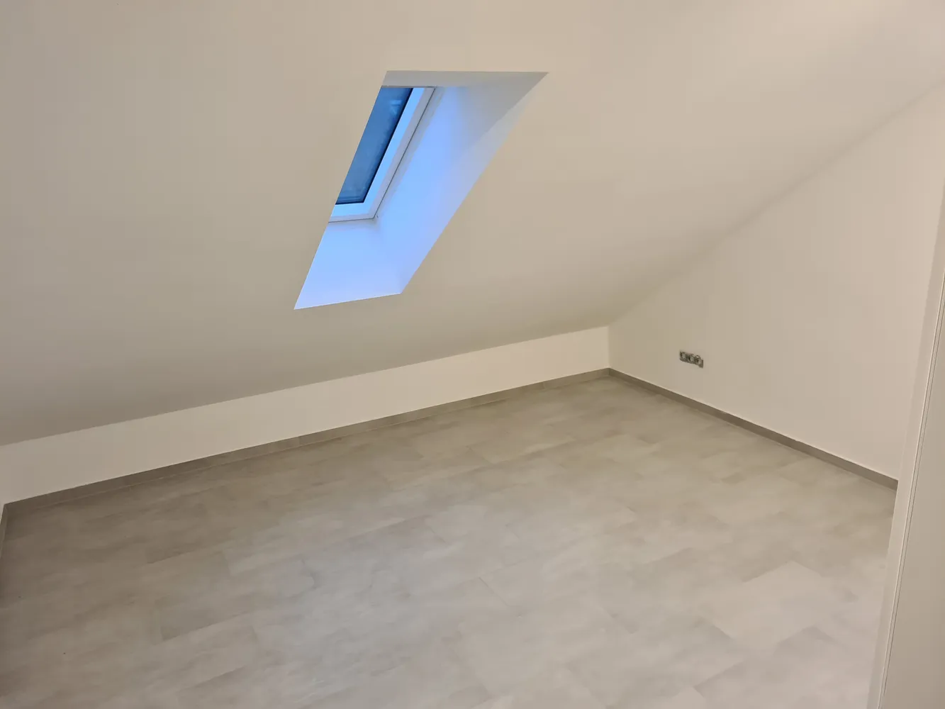 2 room apartment with 59 m² in Cologne – Photo 1