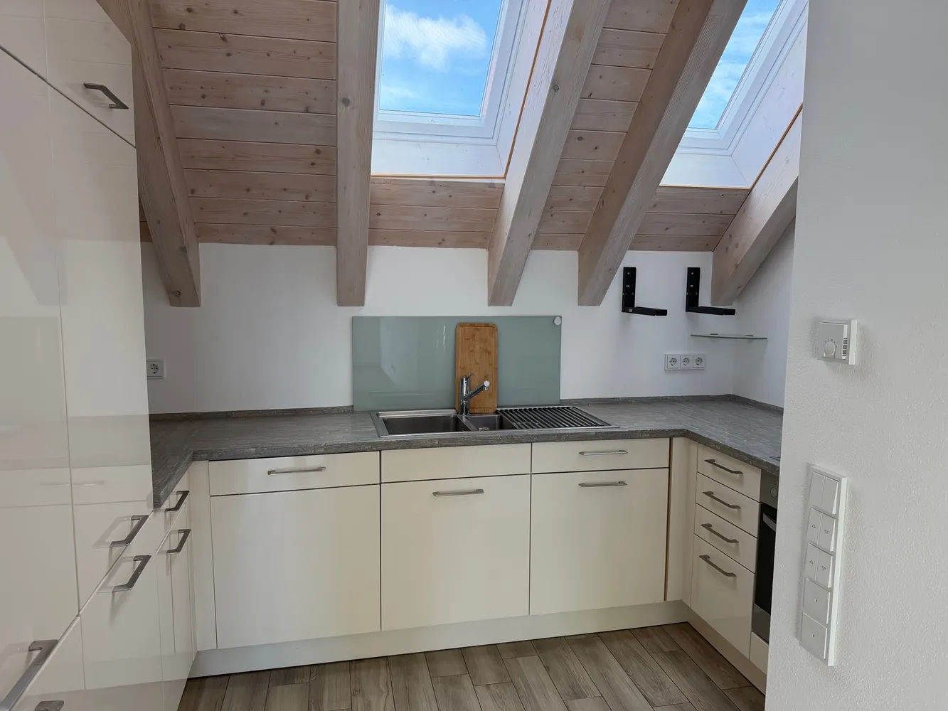 3 Zimmer Wohnung mit 82 m² in Germering – Bild 1