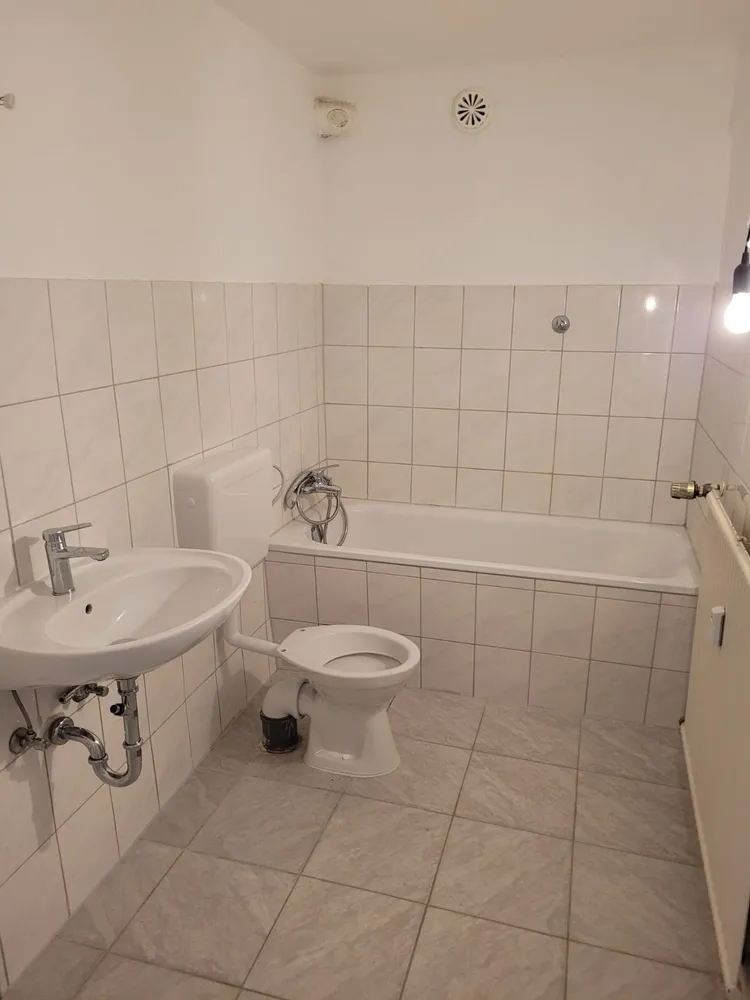 2 Zimmer Wohnung mit 70 m² in Duisburg – Bild 7