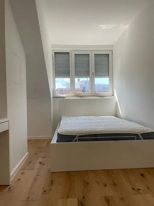 2 Zimmer Wohnung mit 10 m² in München – Bild 3